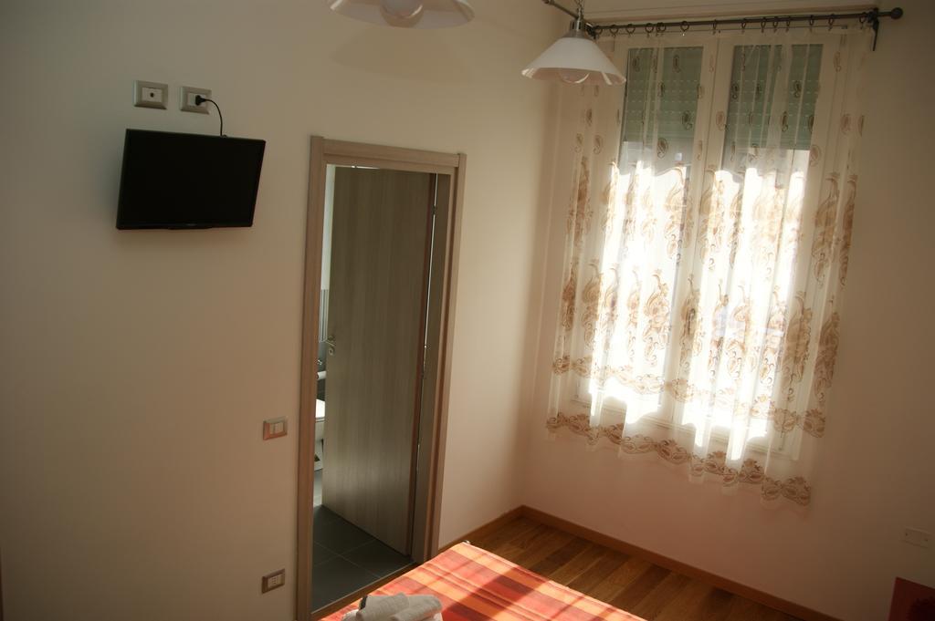 ميلان B&B El Brumista الغرفة الصورة