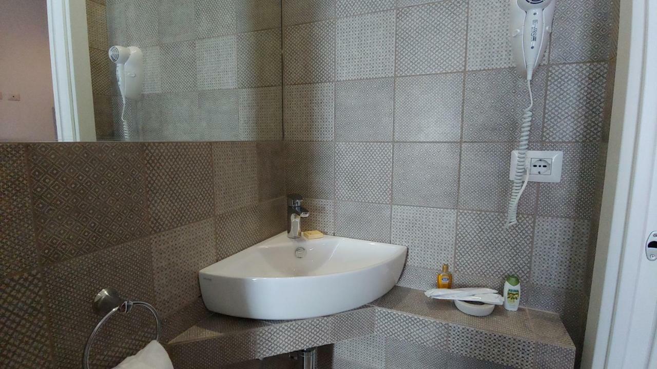 ميلان B&B El Brumista المظهر الخارجي الصورة